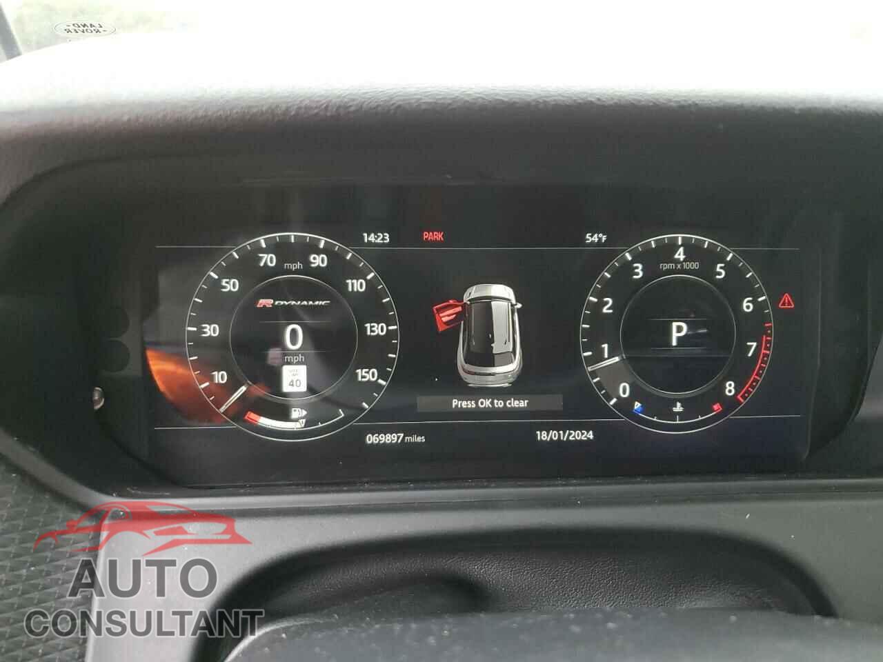 LAND ROVER RANGEROVER 2018 - SALYL2RX7JA772425