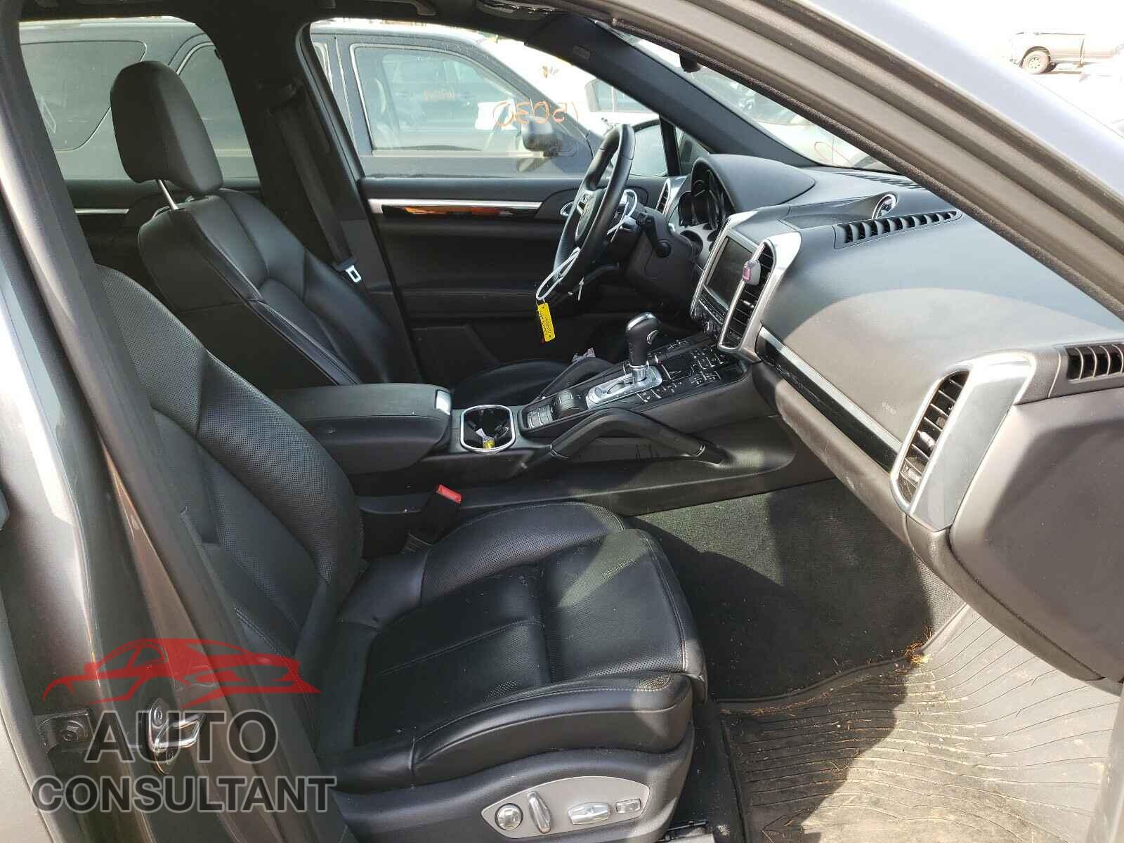 PORSCHE CAYENNE 2016 - WP1AE2A26GLA61362