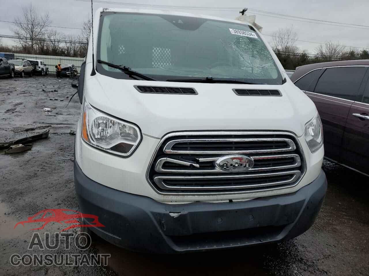 FORD TRANSIT 2019 - 1FTYR1YM4KKB21773
