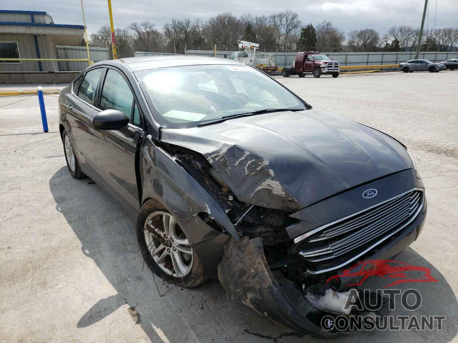 FORD FUSION 2018 - 3FA6P0H70JR104180