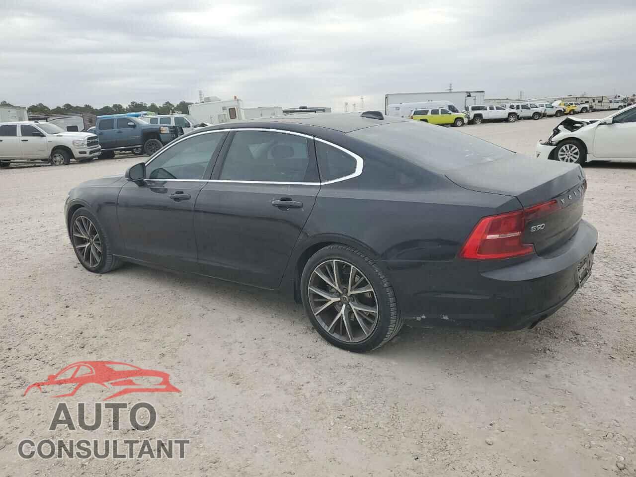 VOLVO S90 2018 - LVY982AK2JP025298