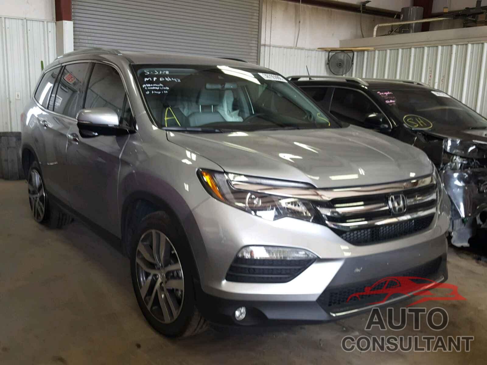 HONDA PILOT 2018 - 5FNYF6H97JB003570