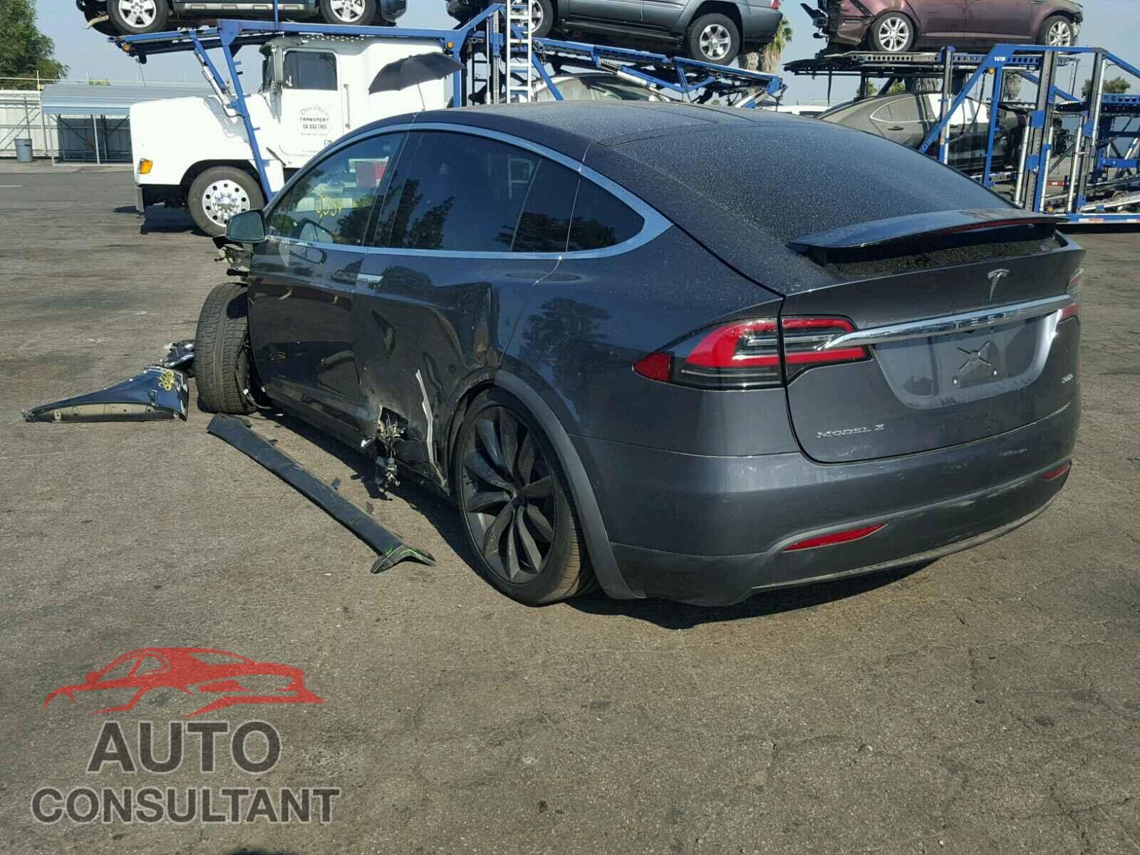 TESLA MODEL X 2017 - 5YJXCBE22HF076277