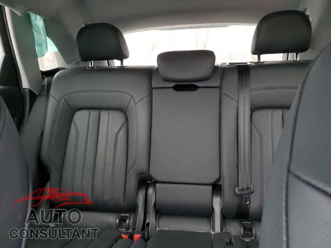 AUDI Q5 2019 - WA1ANAFY0K2106295