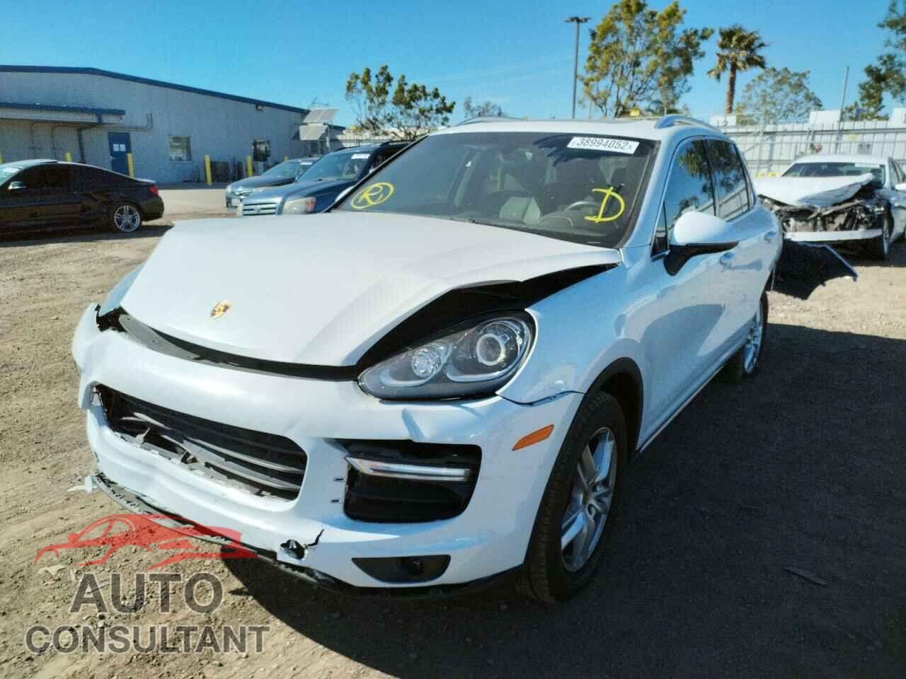 PORSCHE CAYENNE 2016 - WP1AA2A2XGKA10674