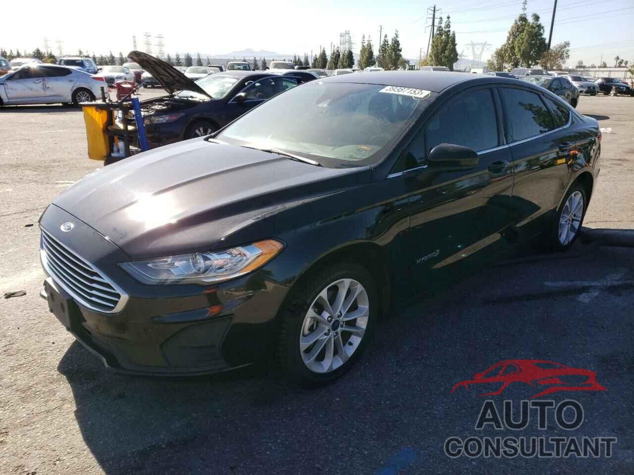 FORD FUSION 2019 - 3FA6P0LU2KR284390