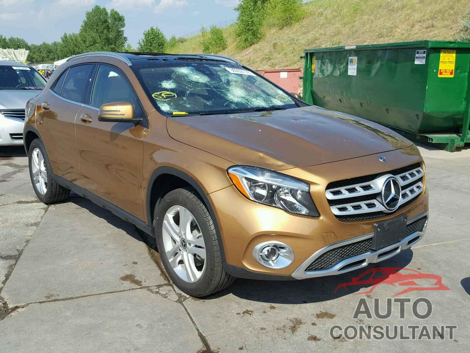 MERCEDES-BENZ GLA 250 4MATIC 2018 - WDCTG4GB8JJ419386