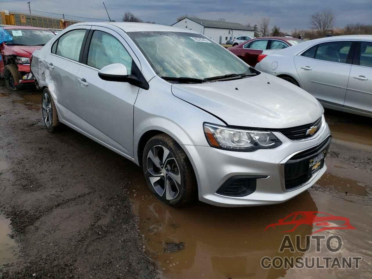 CHEVROLET SONIC 2017 - 1G1JF5SBXH4135644