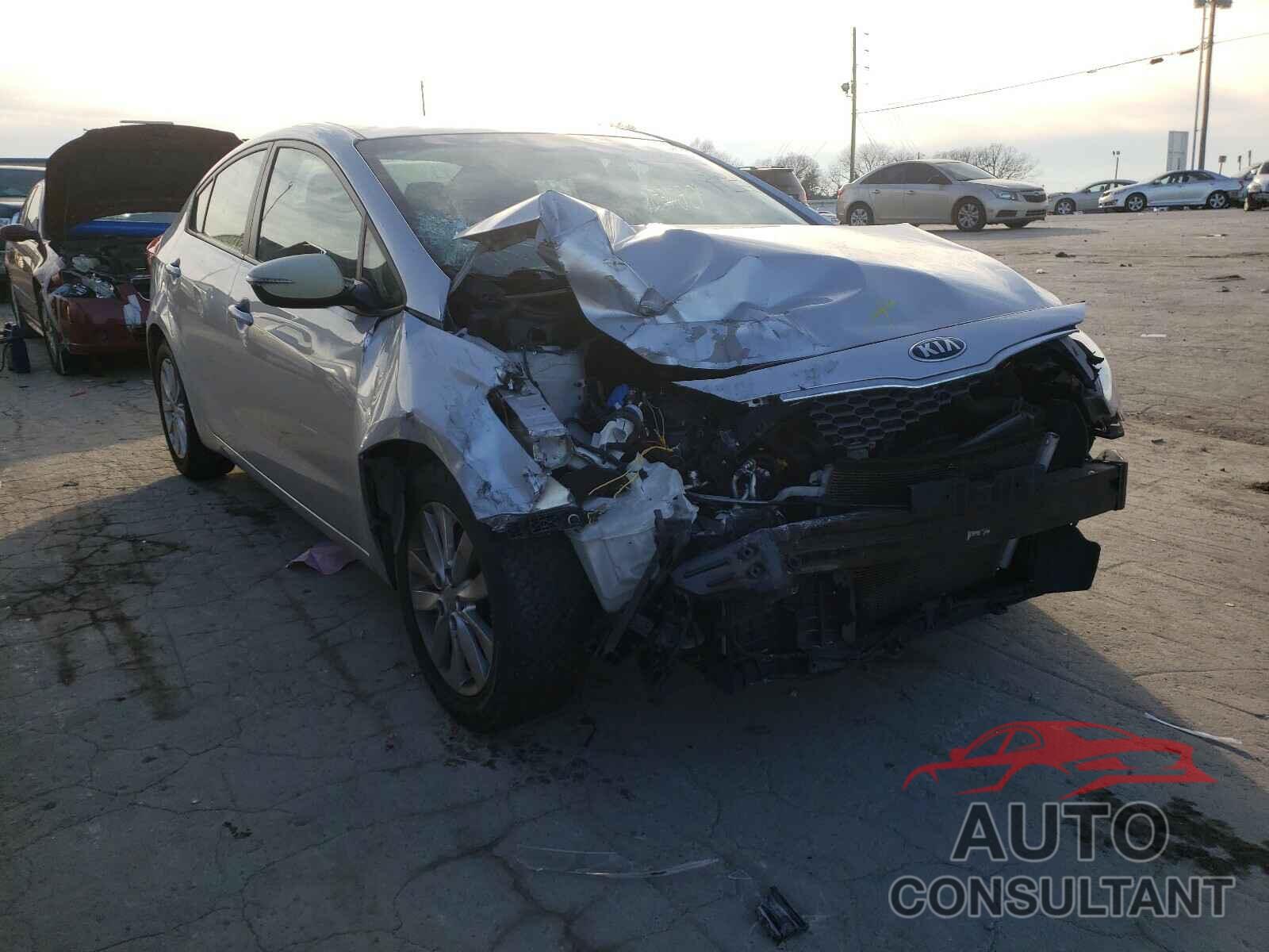 KIA FORTE 2016 - KNAFX4A63G5478231