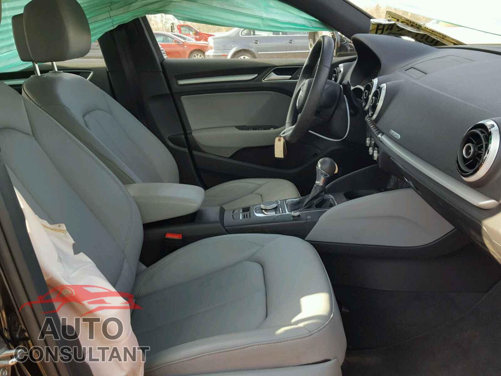 AUDI A3 2017 - WAUB8GFF6H1006703