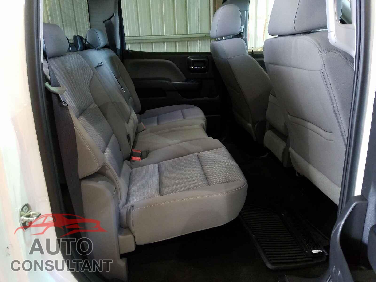 CHEVROLET SILVERADO 2018 - 3GCPCPEC8JG207976