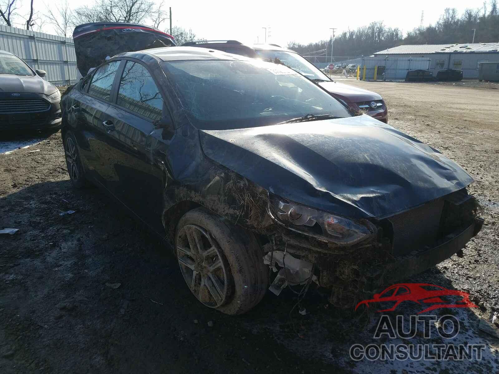KIA FORTE 2019 - 3KPF34AD3KE013104