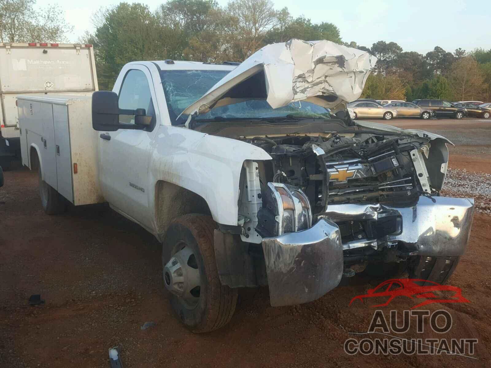 CHEVROLET SILVERADO 2015 - 1GB3KYCG2FF511508