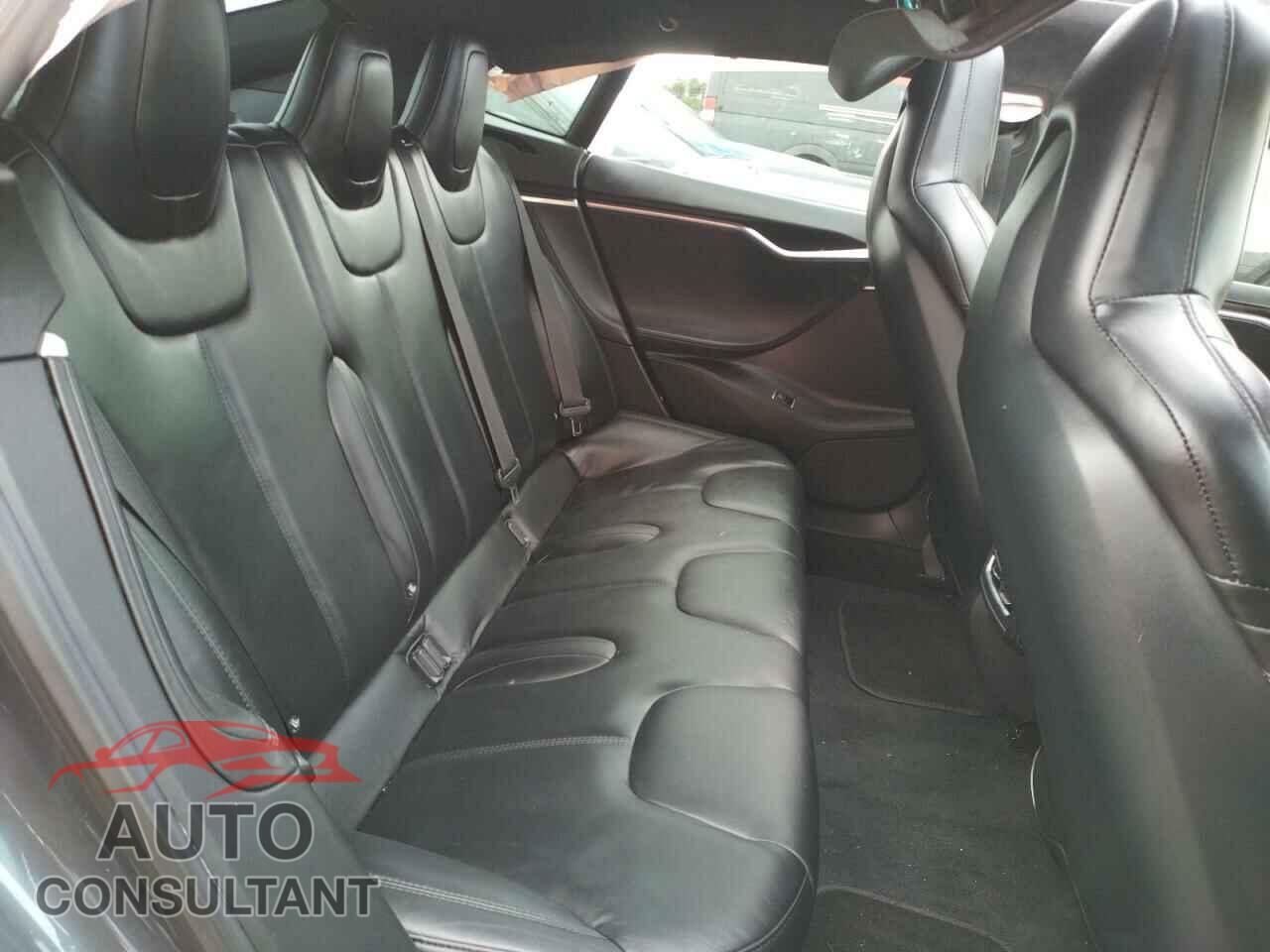 TESLA MODEL S 2016 - 5YJSA1E4XGF127471