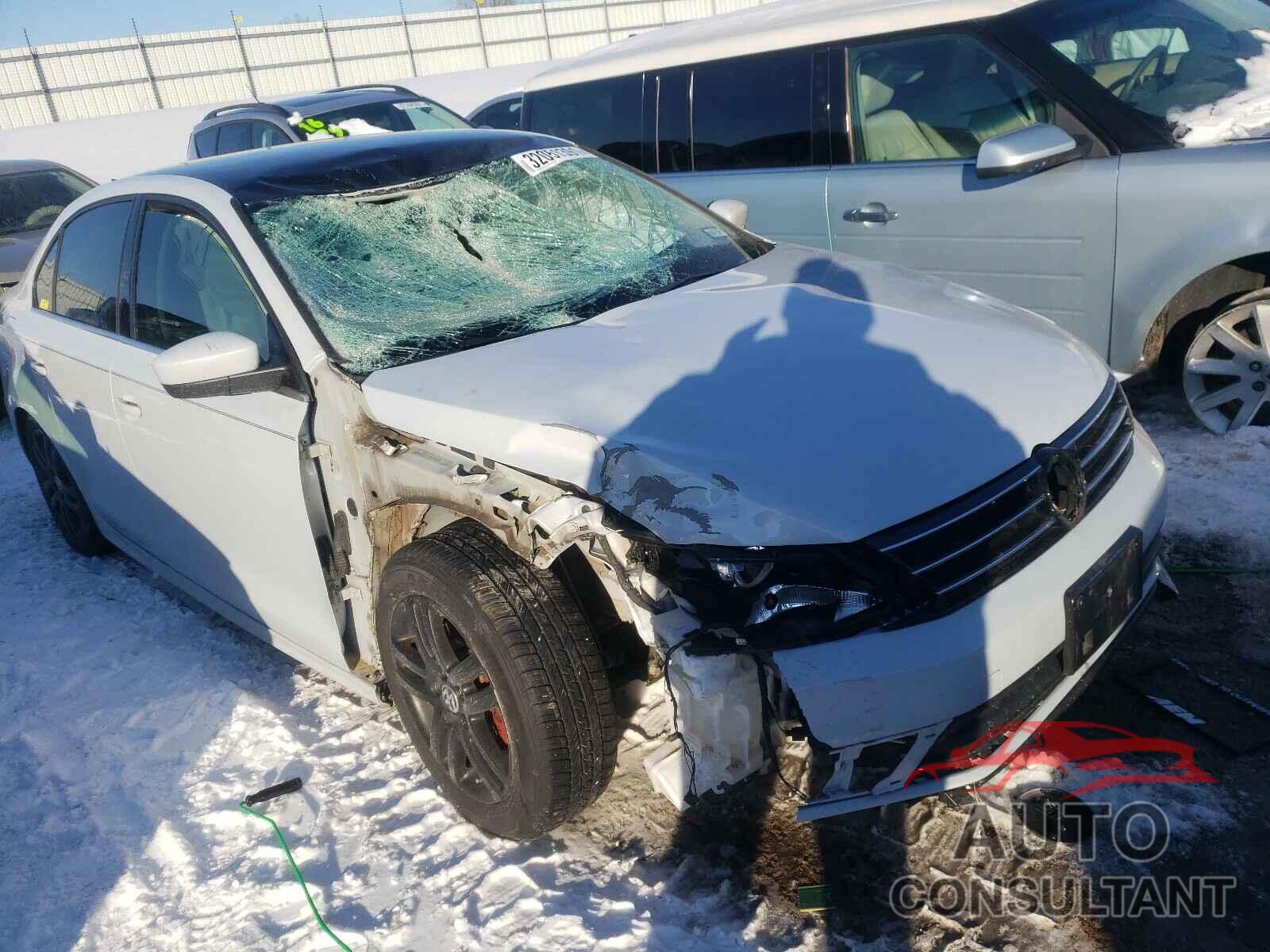 VOLKSWAGEN JETTA 2017 - 3VW2B7AJ5HM279874