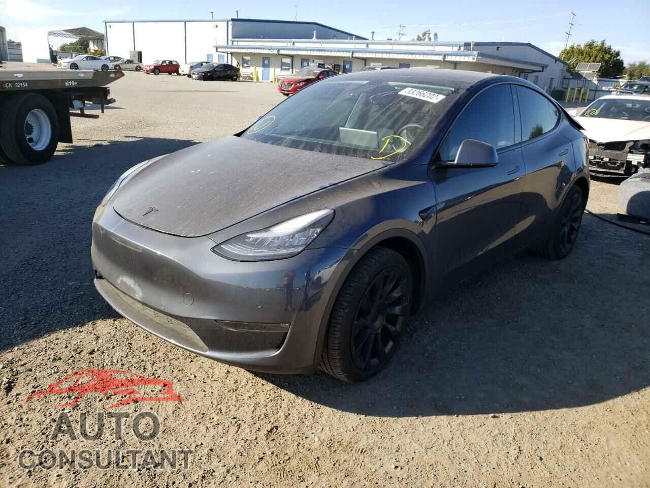 TESLA MODEL Y 2020 - 5YJYGDEF6LF003266