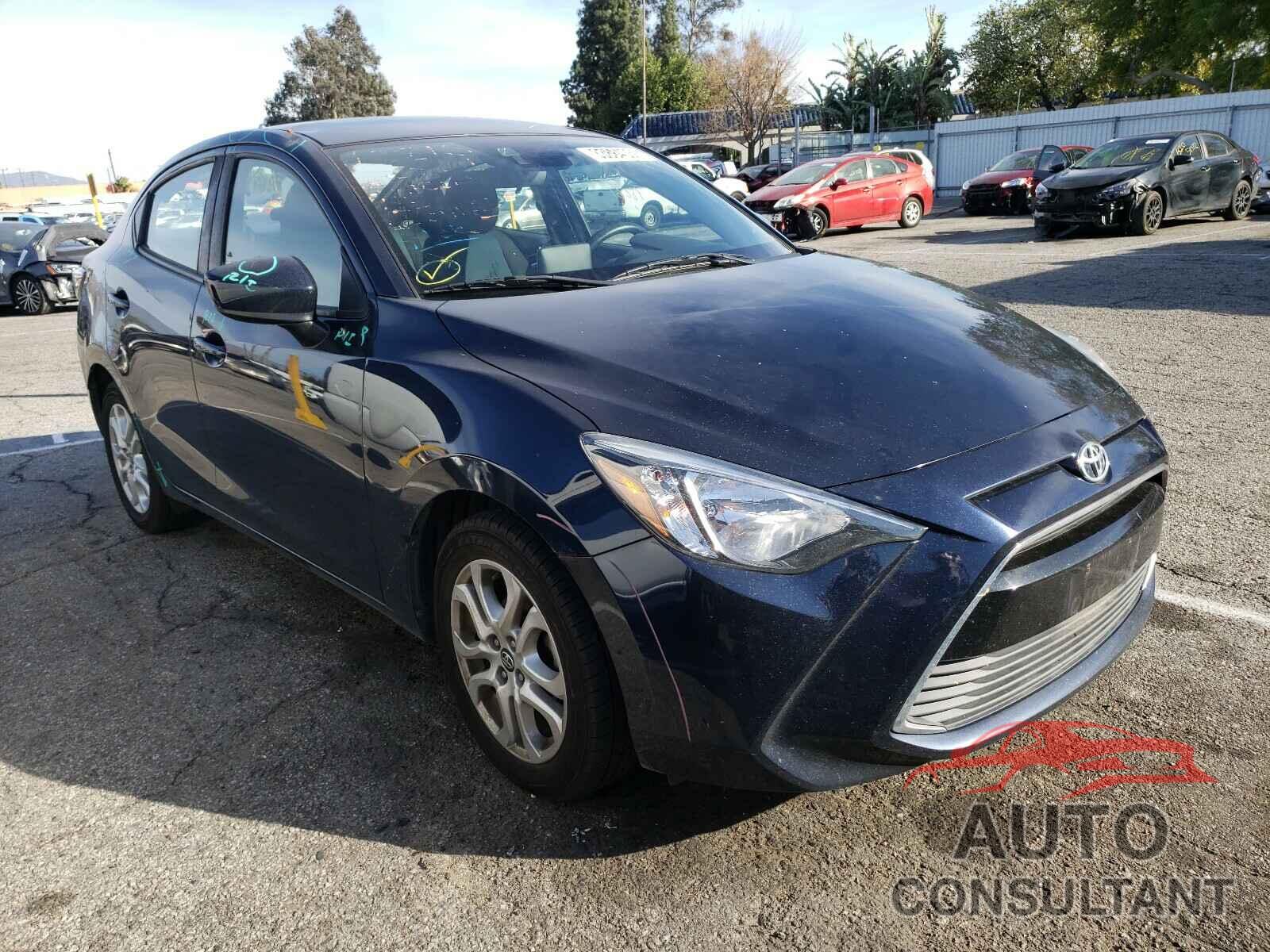 TOYOTA YARIS 2017 - 3MYDLBYV9HY192901