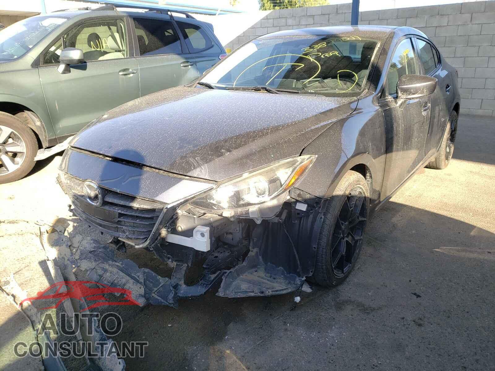 MAZDA 3 2016 - 3N1AB7AP2JY282963