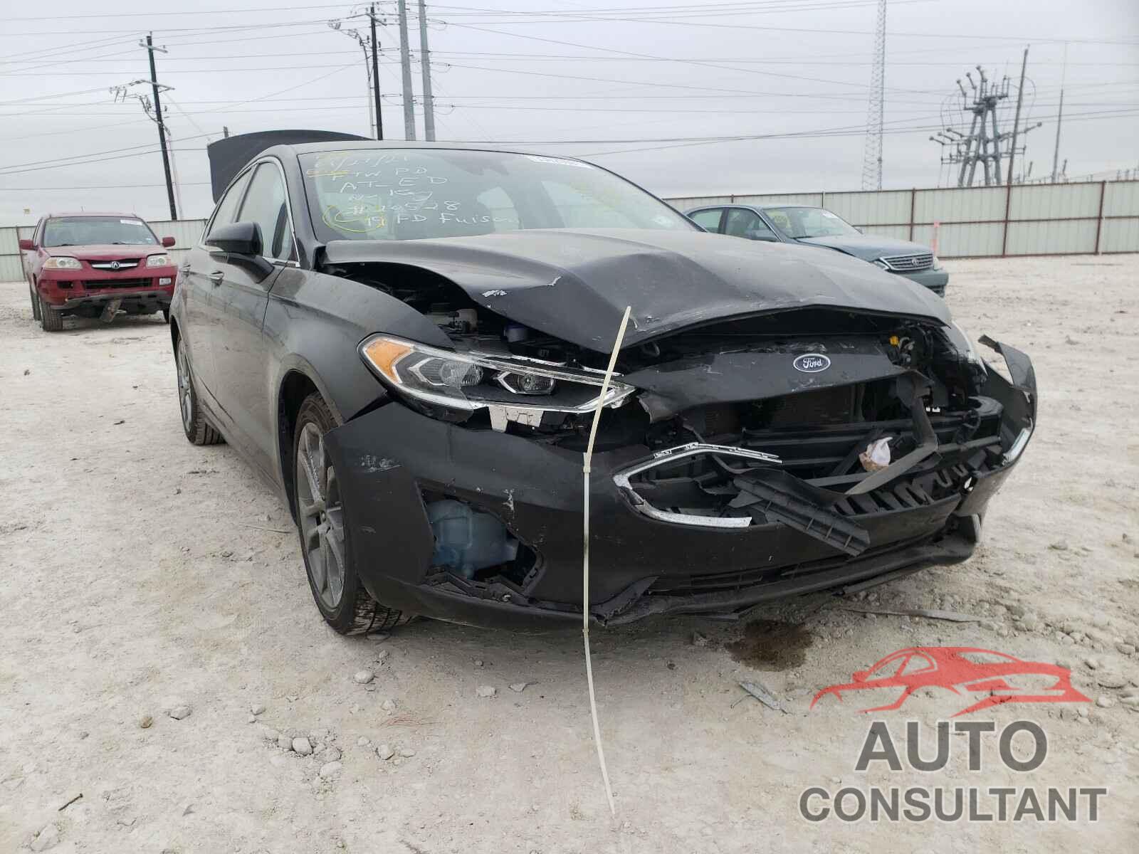 FORD FUSION 2019 - 3FA6P0CD4KR182184