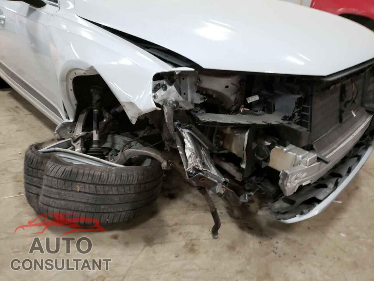 AUDI Q7 2018 - WA1VAAF75JD042603