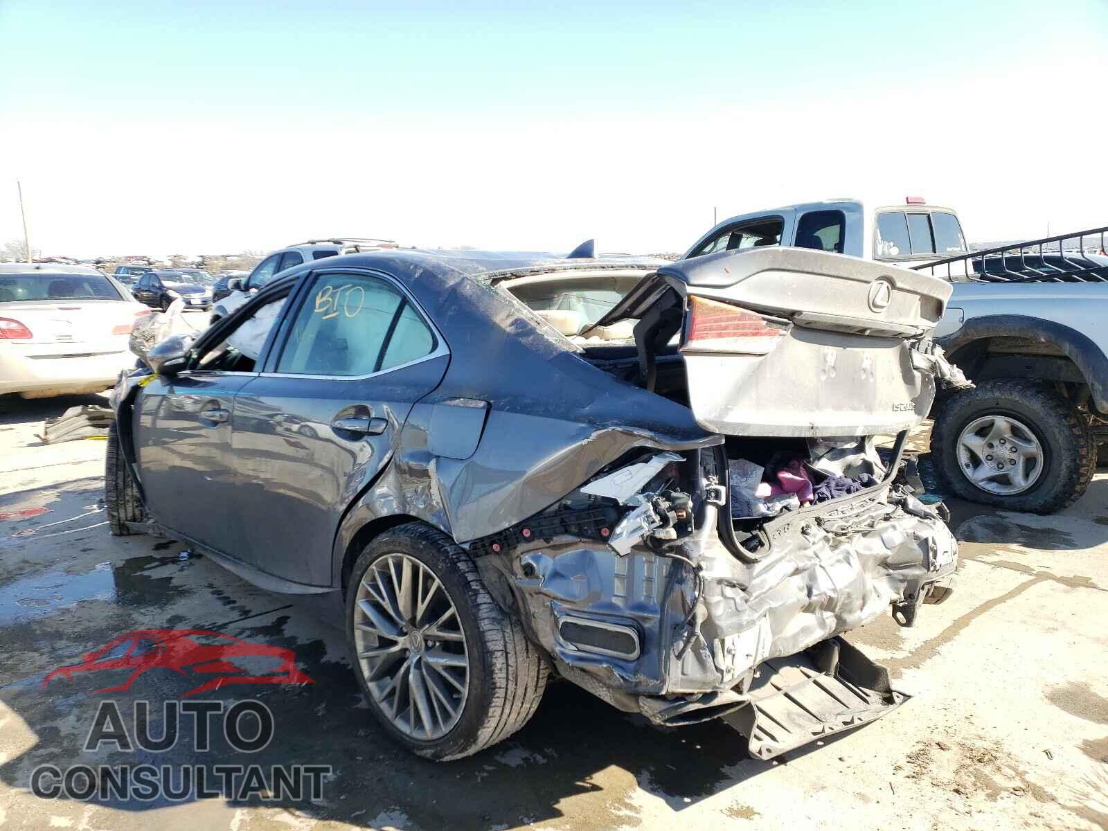 LEXUS IS 2017 - JTHBA1D20H5044018