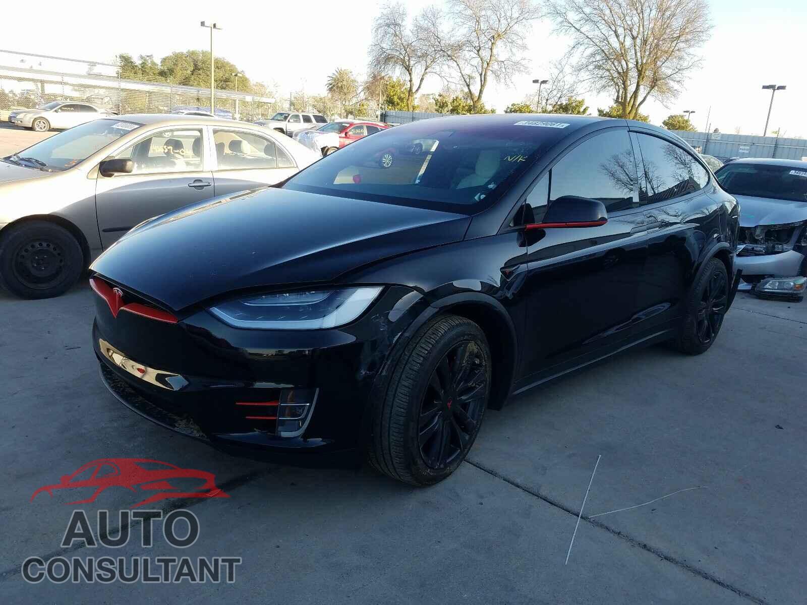 TESLA MODEL X 2016 - 5YJXCDE49GF025953