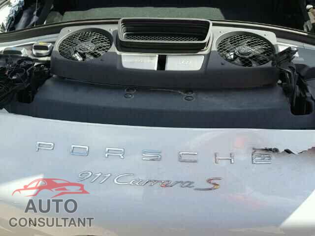 PORSCHE 911 2016 - WP0CB2A98GS154471