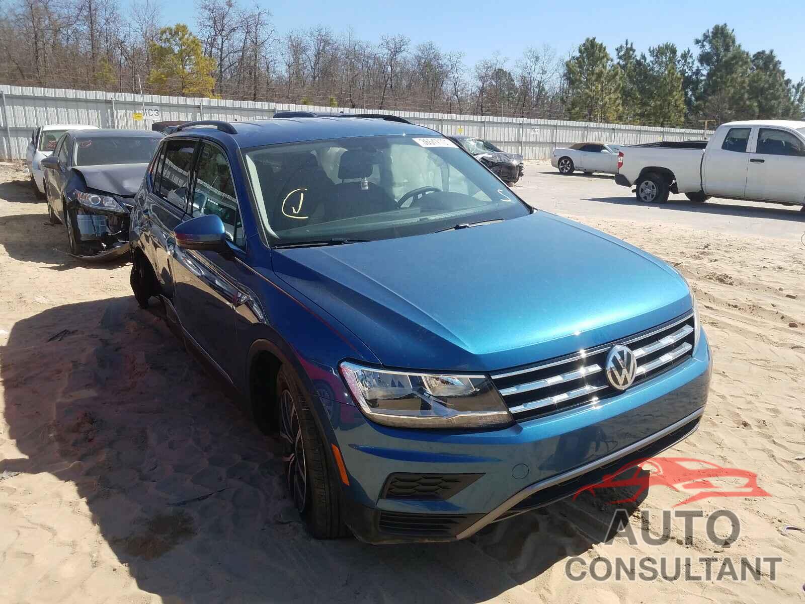 VOLKSWAGEN TIGUAN 2020 - 3VV3B7AX7LM088091