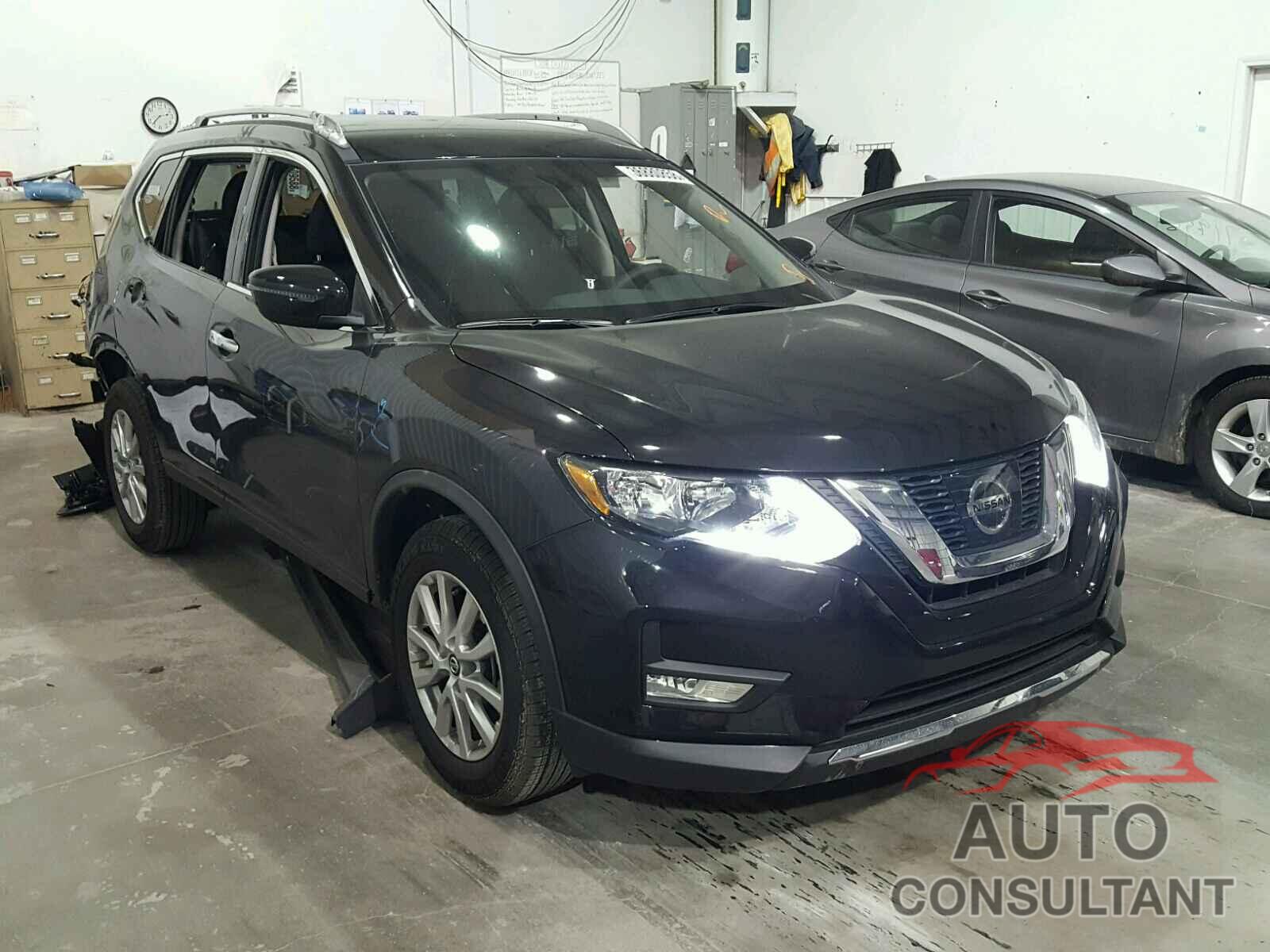 NISSAN ROGUE S 2017 - KNMAT2MT5HP610619