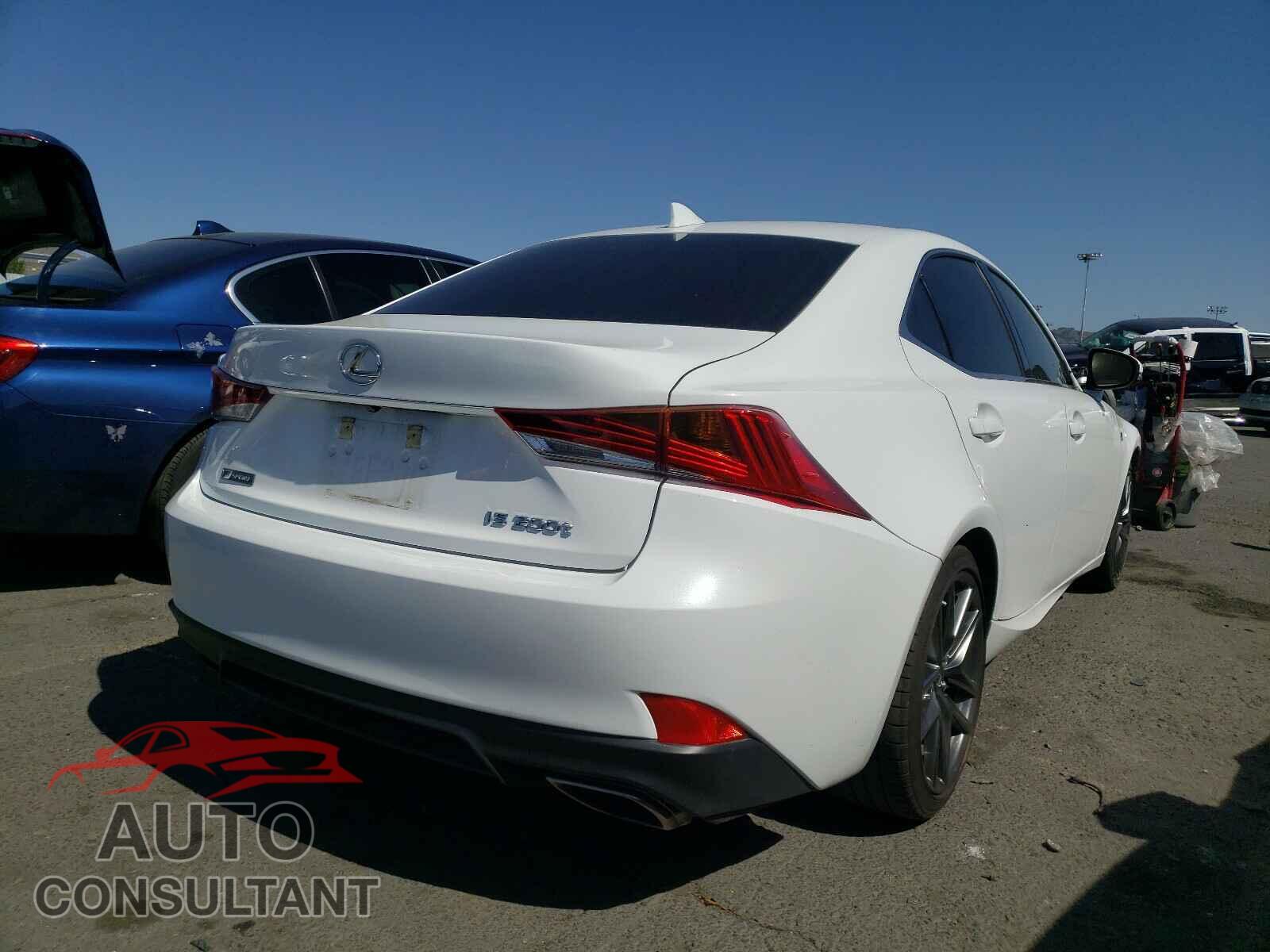 LEXUS IS 2017 - JTHBA1D25H5051899