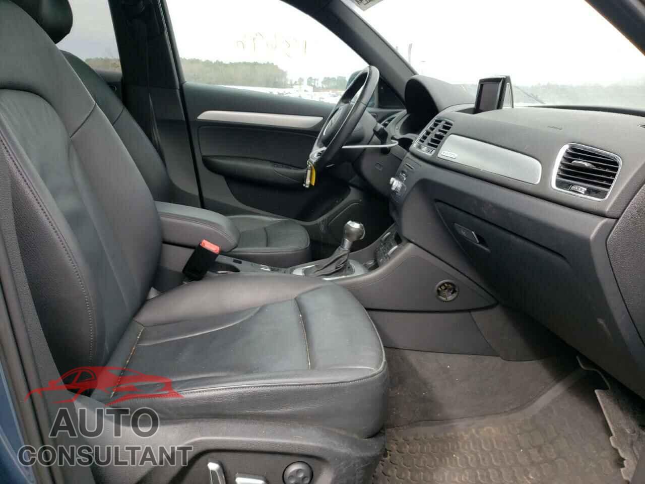 AUDI Q3 2016 - WA1EFCFS7GR023211