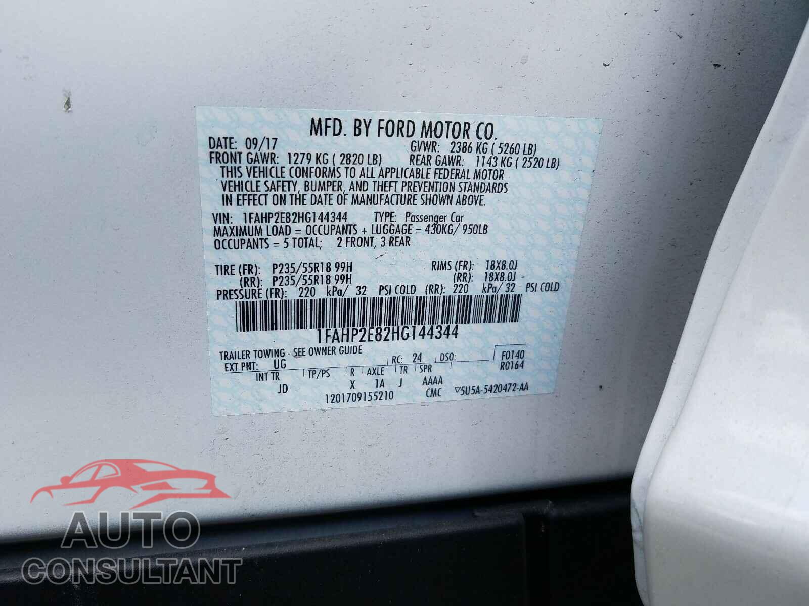 FORD TAURUS 2017 - 1FAHP2E82HG144344