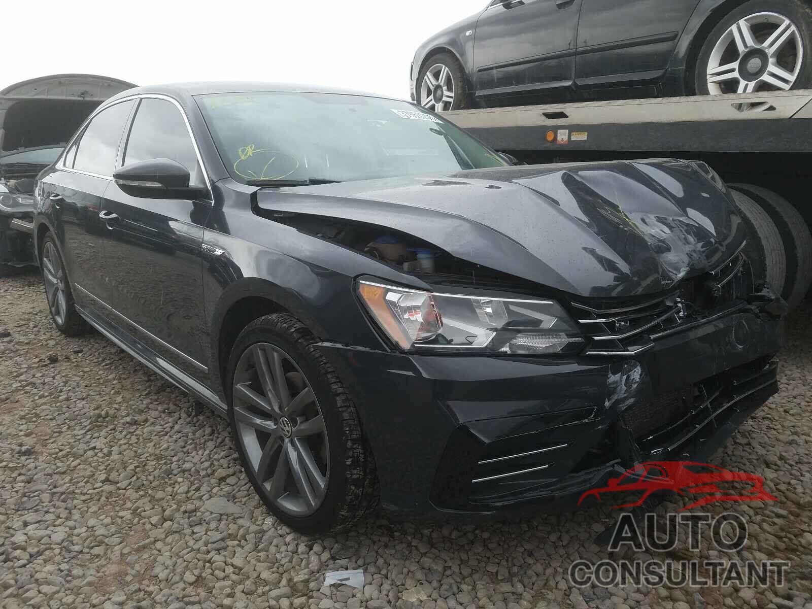 VOLKSWAGEN PASSAT 2017 - 1VWDT7A32HC048441