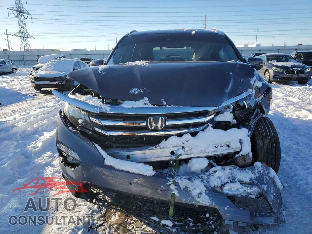 HONDA PILOT 2017 - 5FNYF6H91HB045131