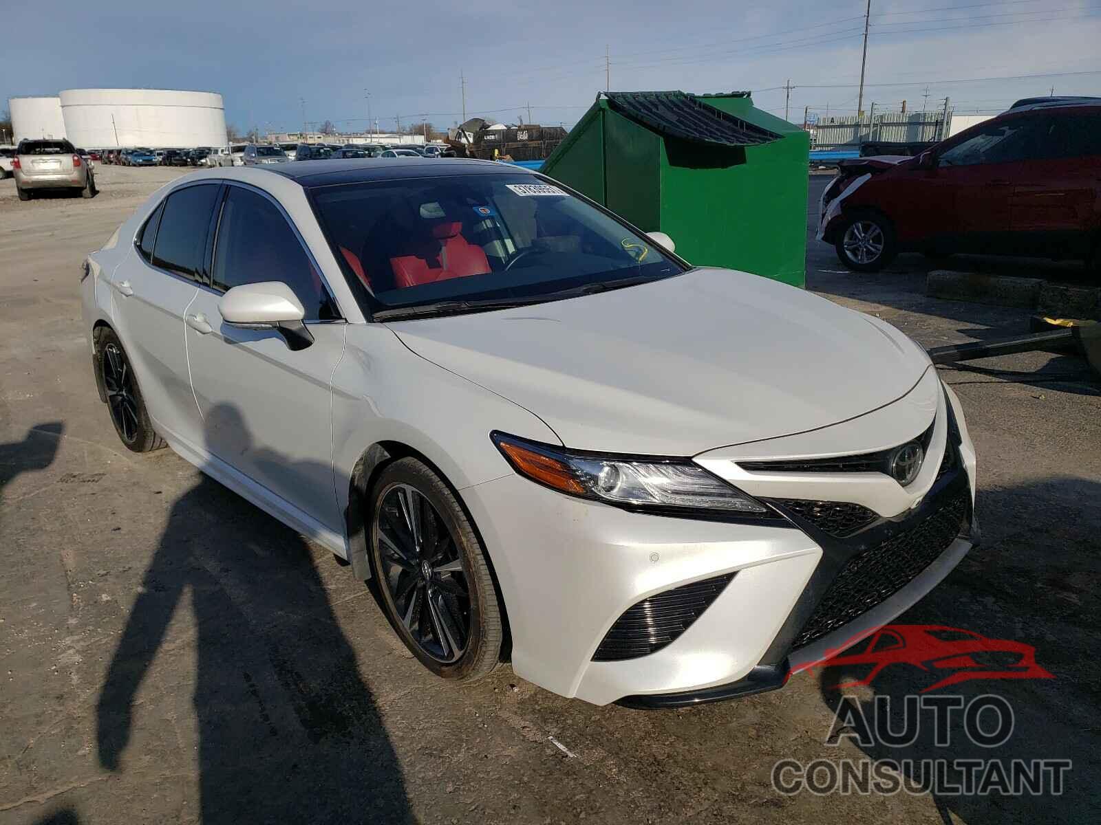 TOYOTA CAMRY 2019 - 4T1B61HK2KU843837