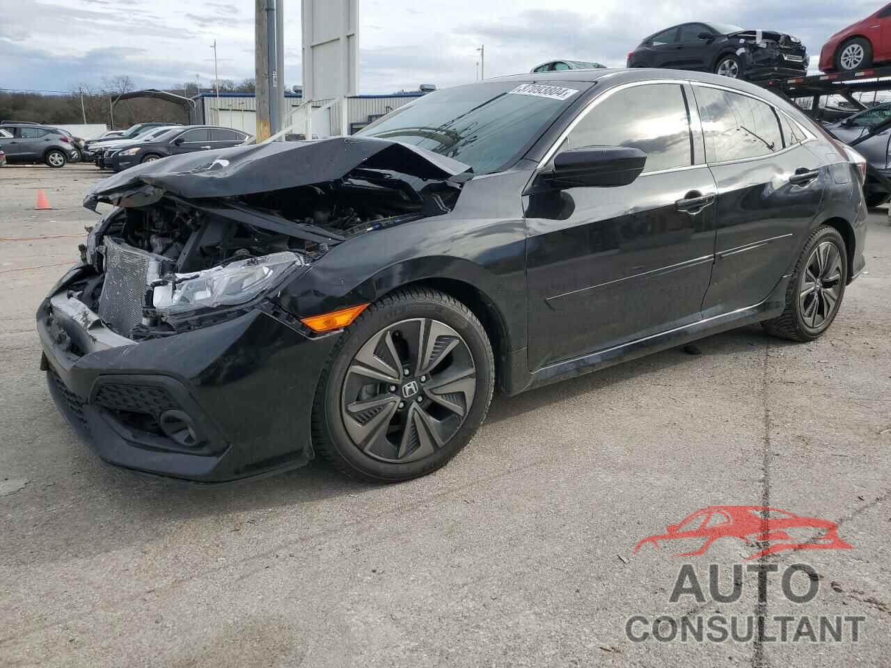 HONDA CIVIC 2018 - SHHFK7H65JU213985