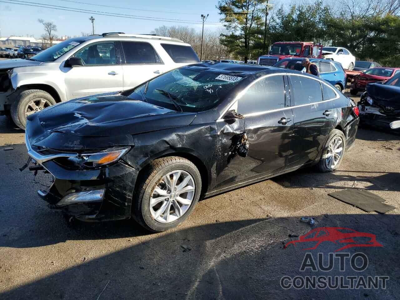 CHEVROLET MALIBU 2019 - 1G1ZD5ST3KF120657