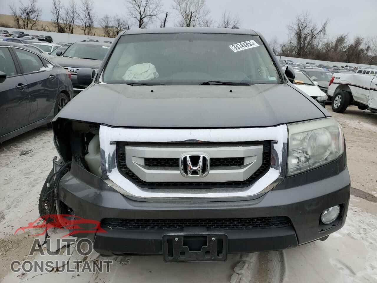 HONDA PILOT 2011 - 5FNYF4H93BB105129