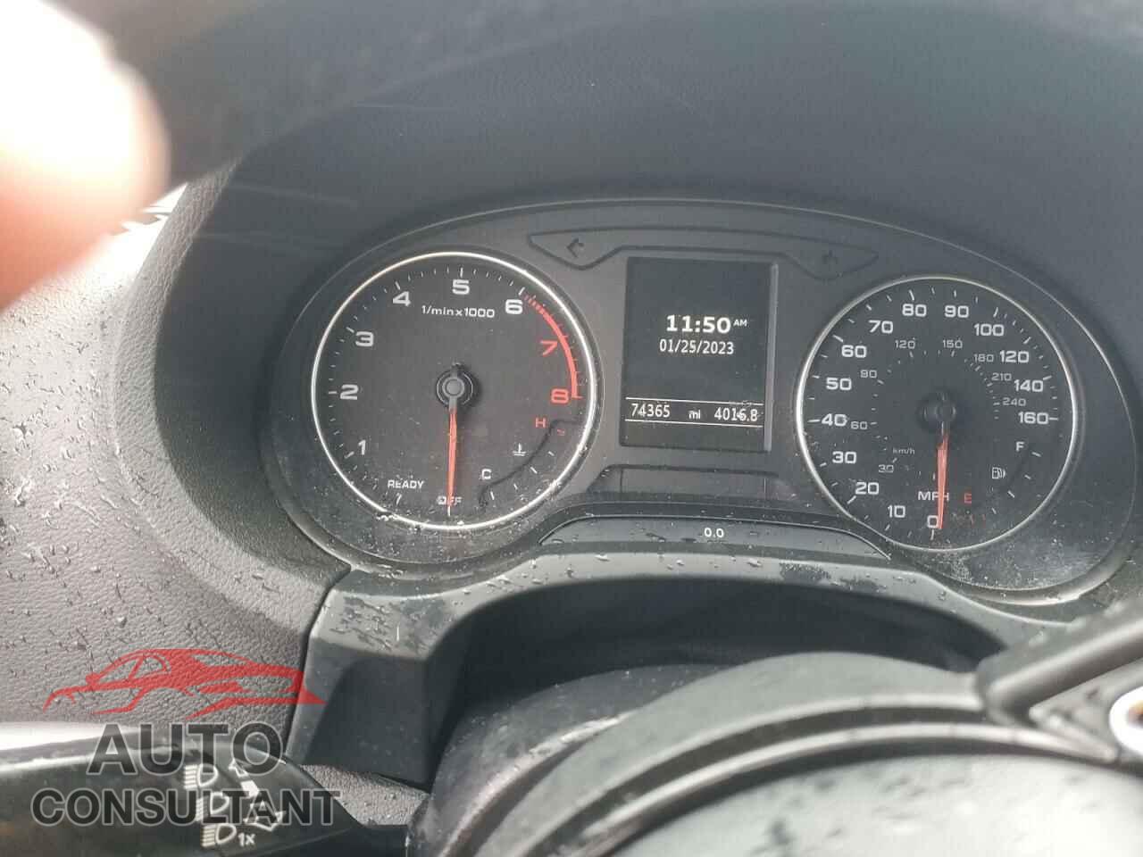 AUDI A3 2016 - WAUA7GFF6G1040573