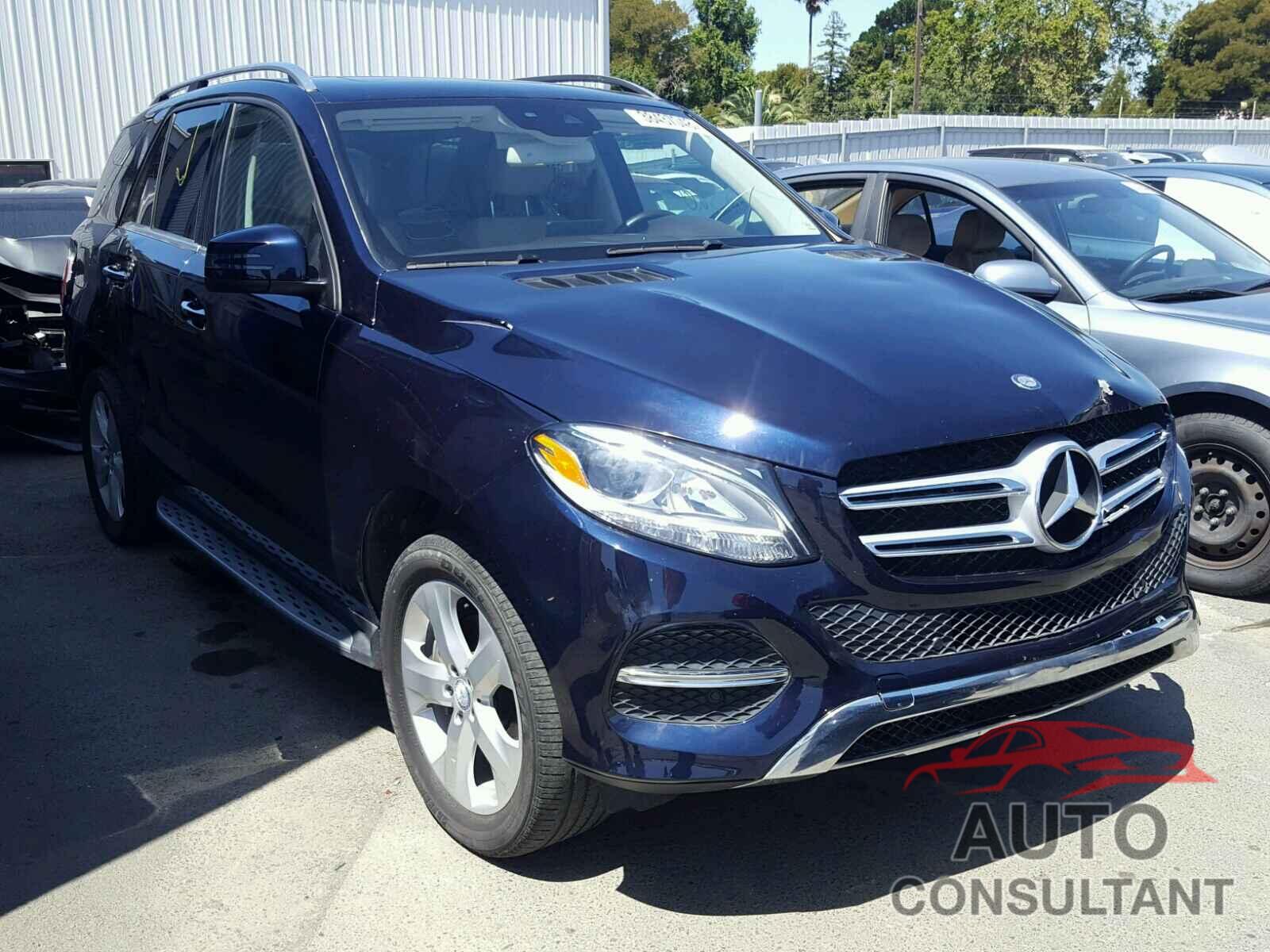 MERCEDES-BENZ GLE 350 4M 2016 - 4JGDA5HB6GA674185