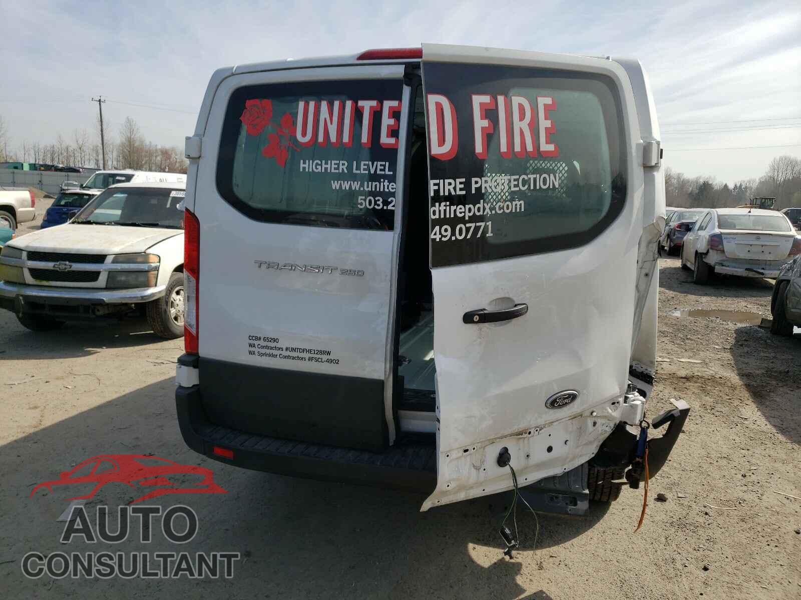 FORD TRANSIT CO 2019 - 1FTYR1ZM6KKB00566