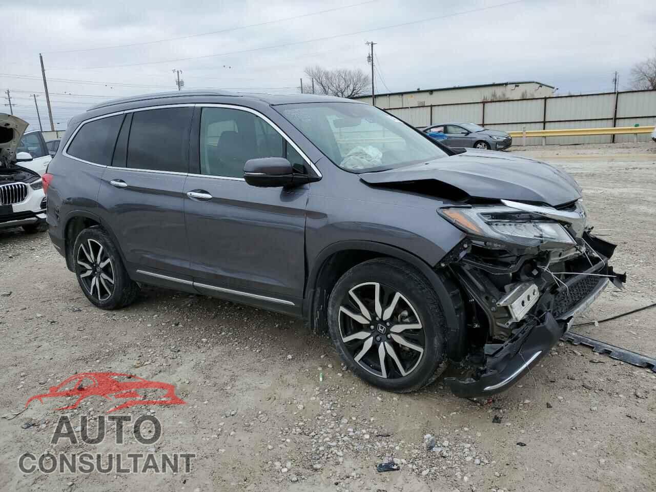 HONDA PILOT 2019 - 5FNYF6H64KB099228