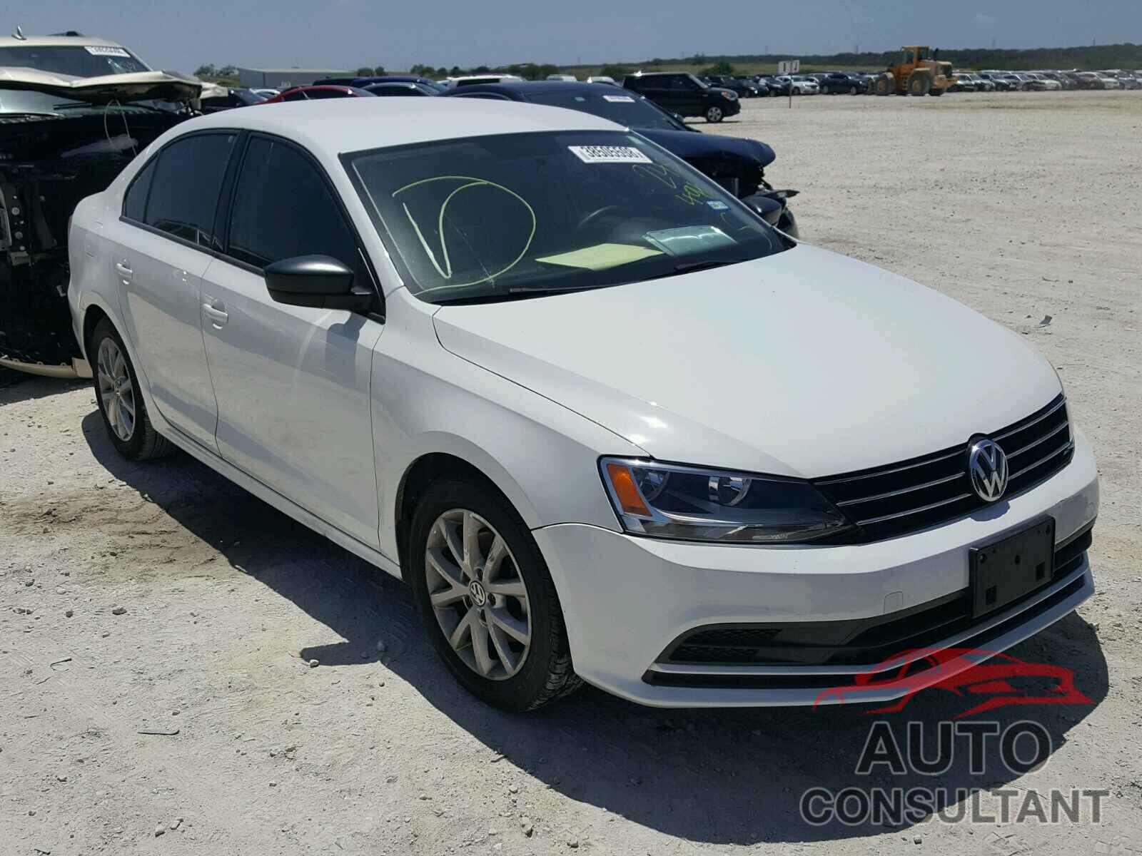 VOLKSWAGEN JETTA 2015 - 3VWD17AJ4FM245496