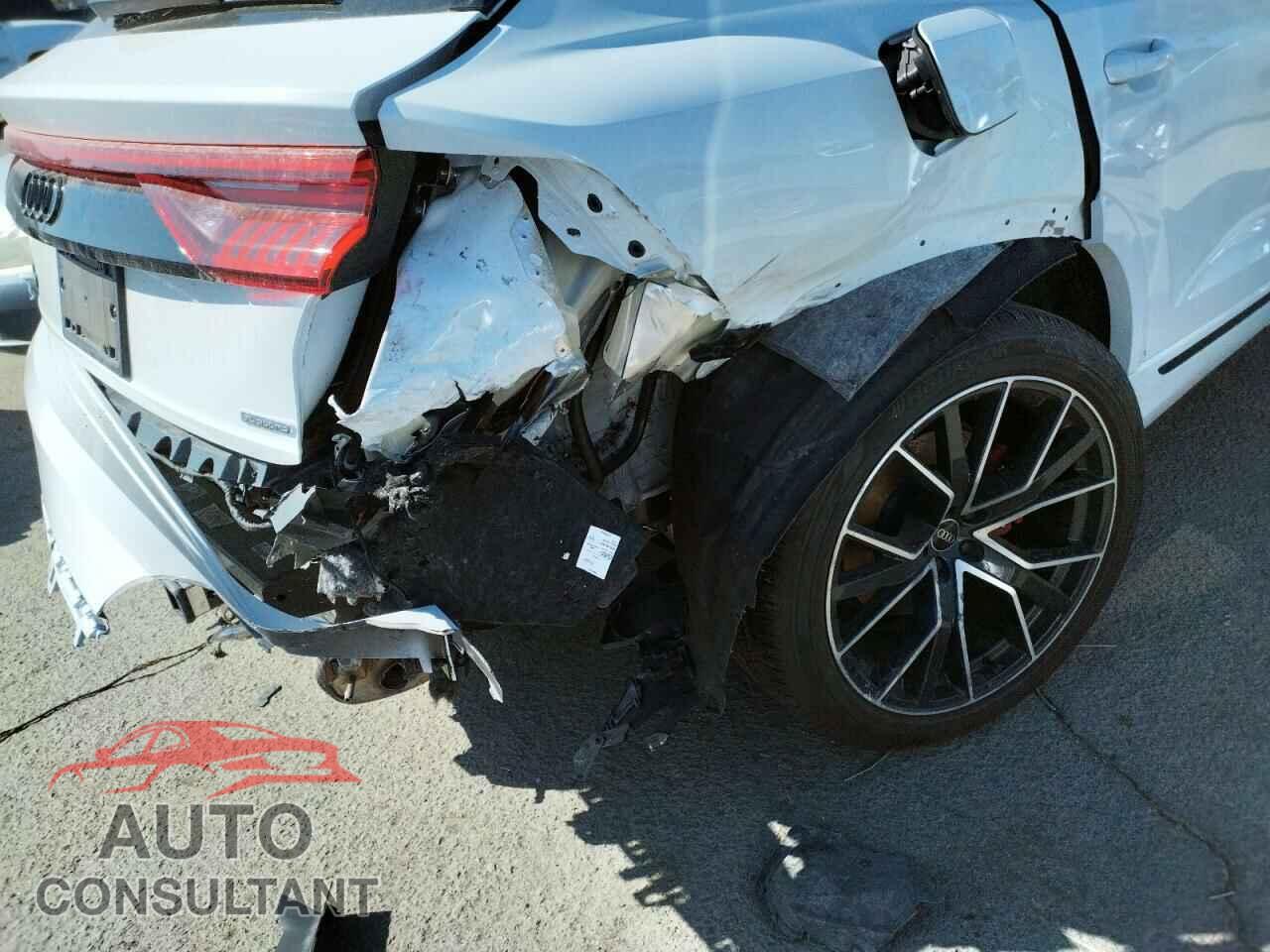 AUDI Q8 2021 - WA1EVAF18MD010734