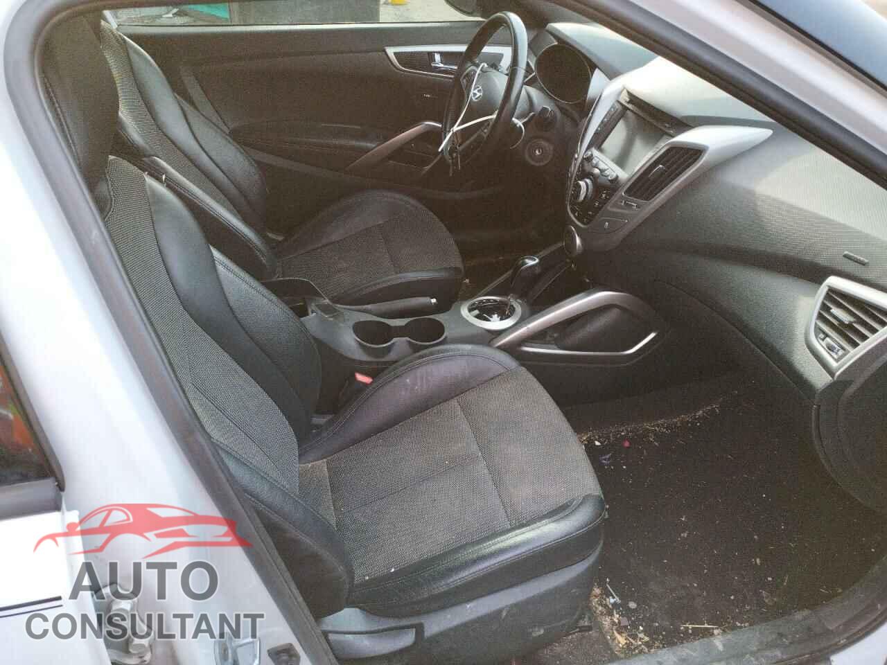 HYUNDAI VELOSTER 2016 - KMHTC6AD7GU290521