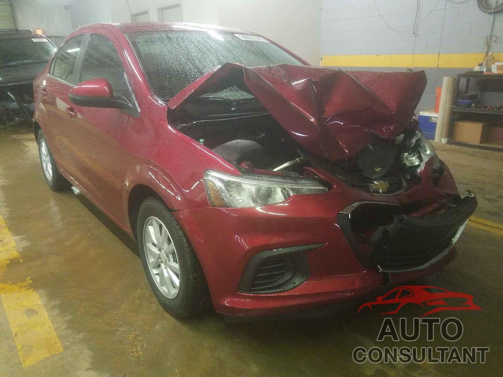 CHEVROLET SONIC 2017 - 1G1JD5SH8H4104385