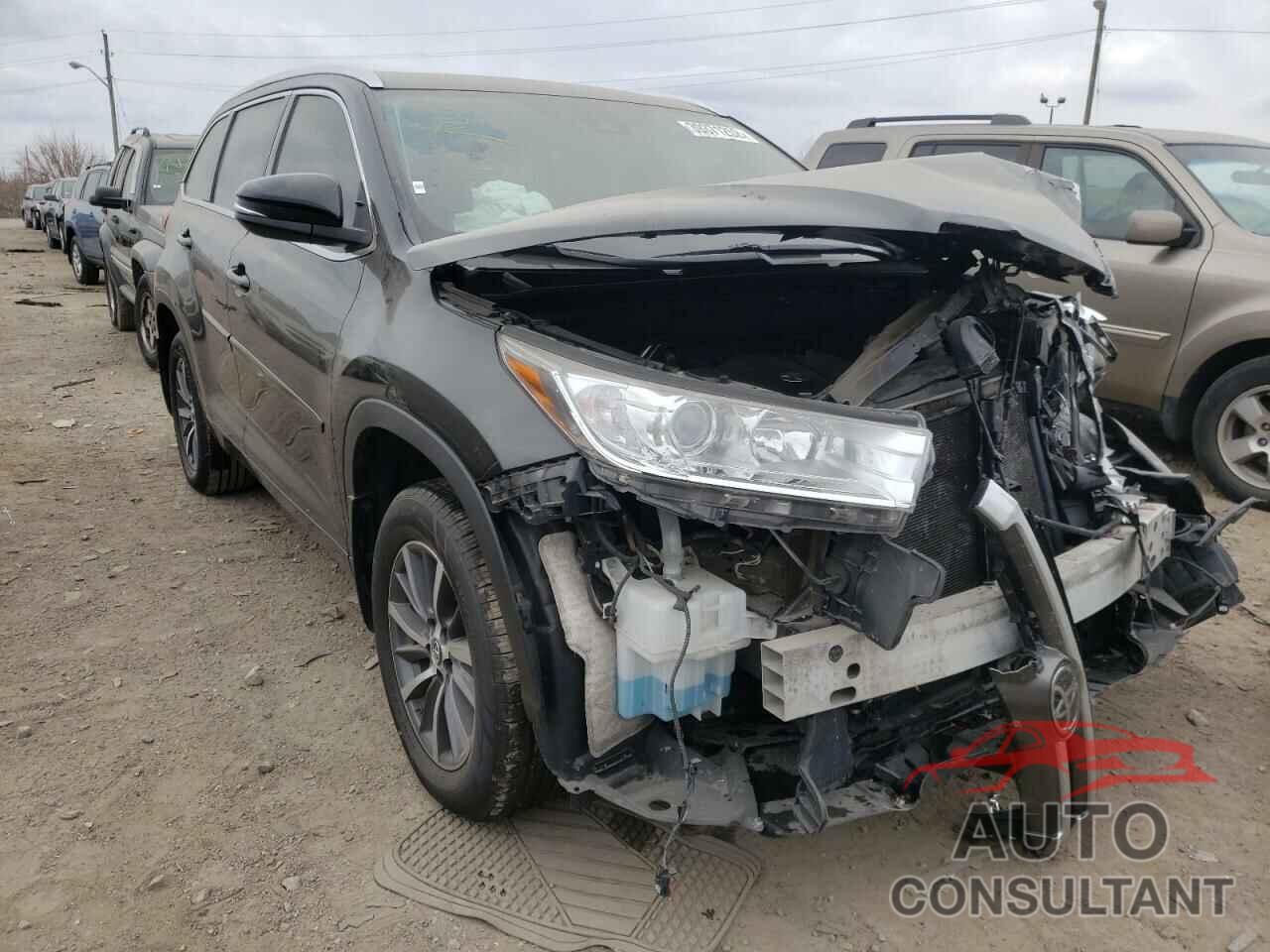 TOYOTA HIGHLANDER 2017 - 5TDJZRFH9HS514286
