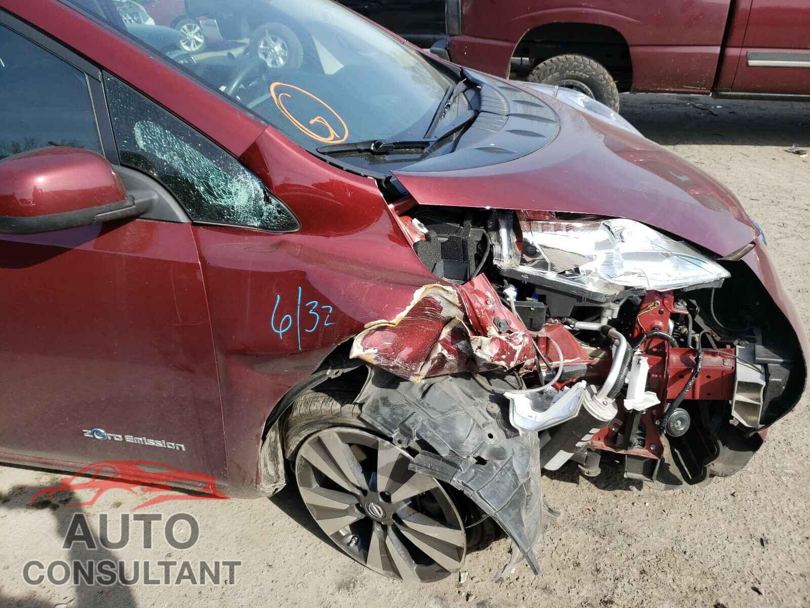 NISSAN LEAF 2017 - 1N4BZ0CP8HC306502