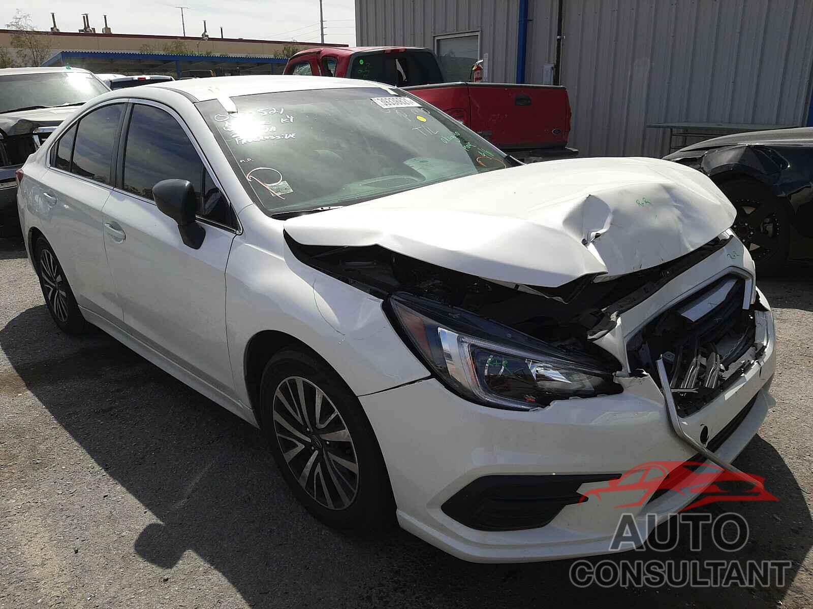 SUBARU LEGACY 2019 - 4S3BNAB69K3007306