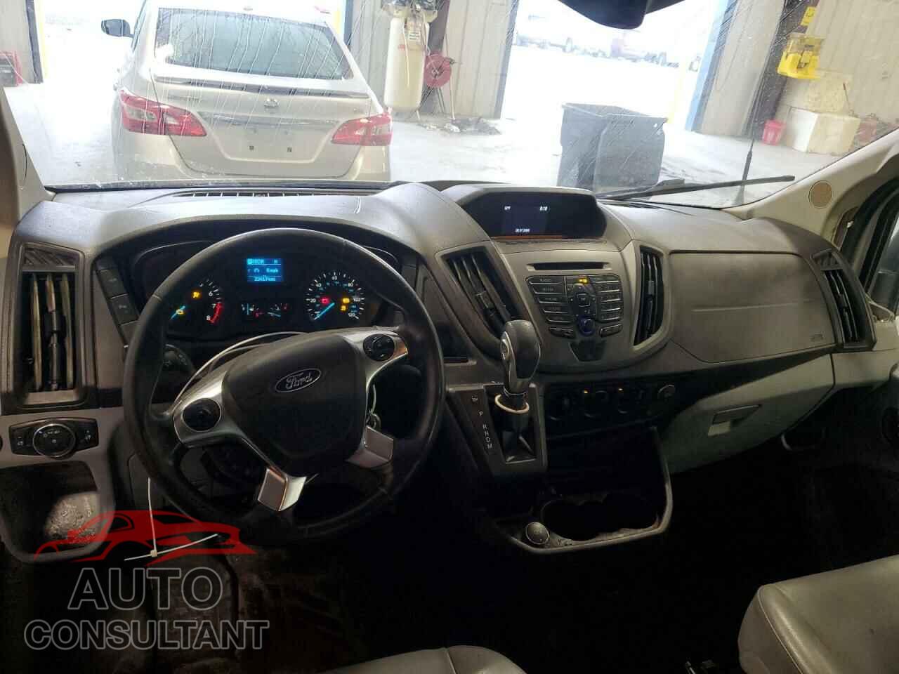 FORD TRANSIT 2017 - 1FTYR1ZM2HKA95942